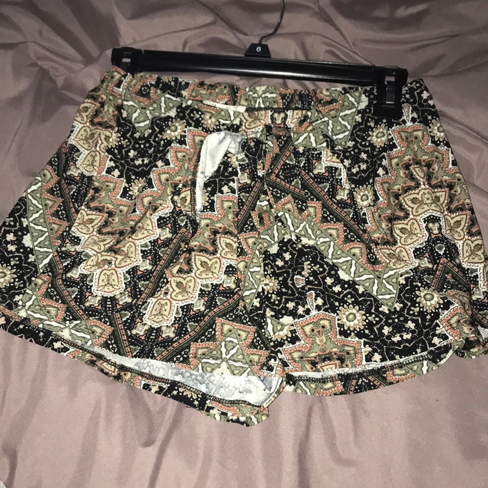 Printed soft & light Shorts